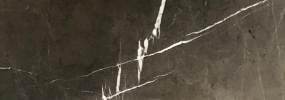 Pietra Grey marble vein detail